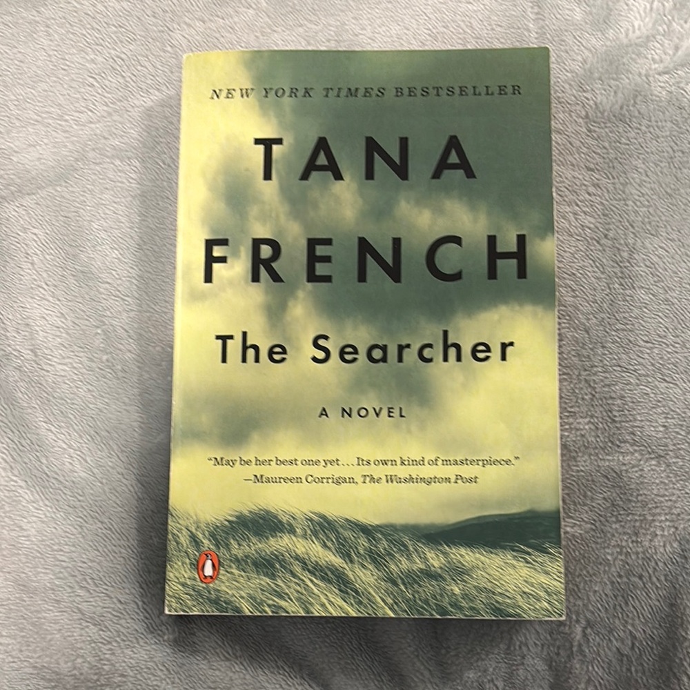 The Searcher by Tana French Paperback